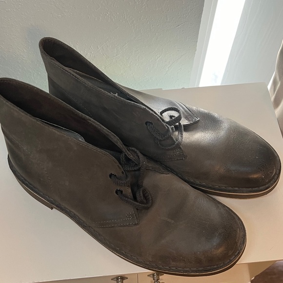 Mens Clark’s grey Chukka boot size 8 - Picture 3 of 7